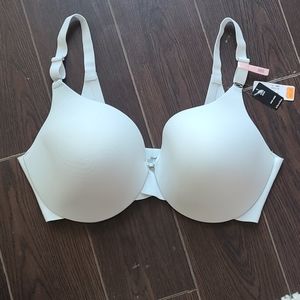 Seamless bra